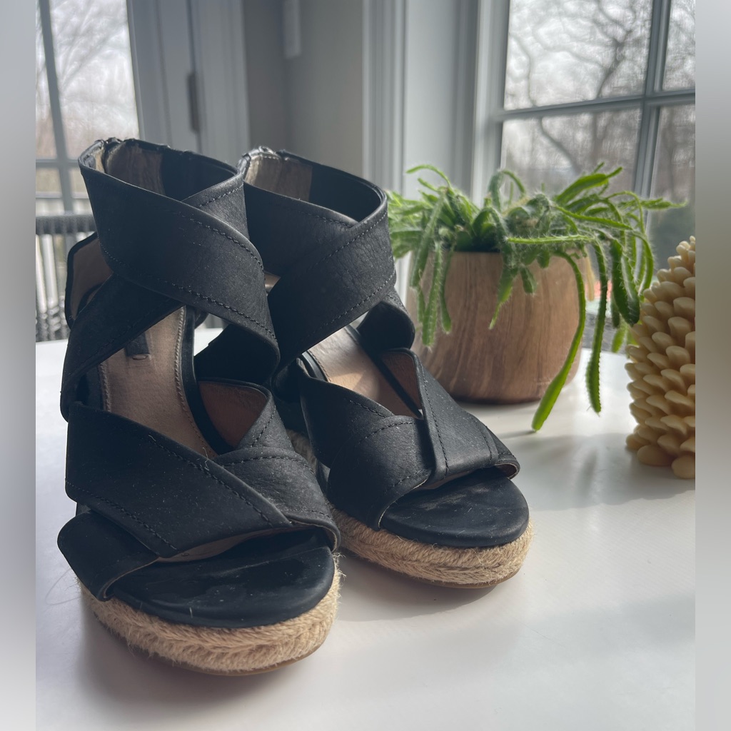 Frye & Co Black Leather Espadrille Wedge Sandals | Back Zip | 7.5